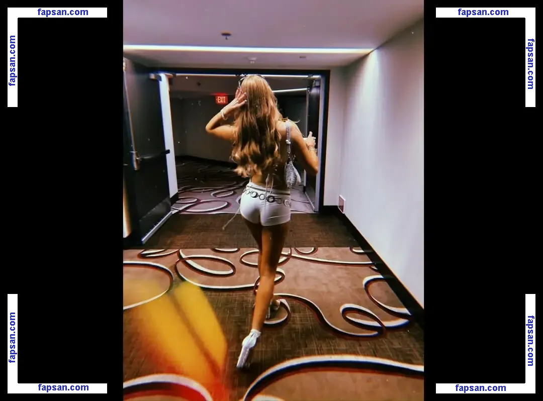 Malley Doherty nude photo #0046 from OnlyFans