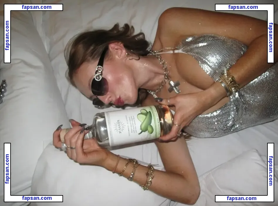 Malley Doherty nude photo #0049 from OnlyFans