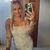 Mallie95 голая #0004