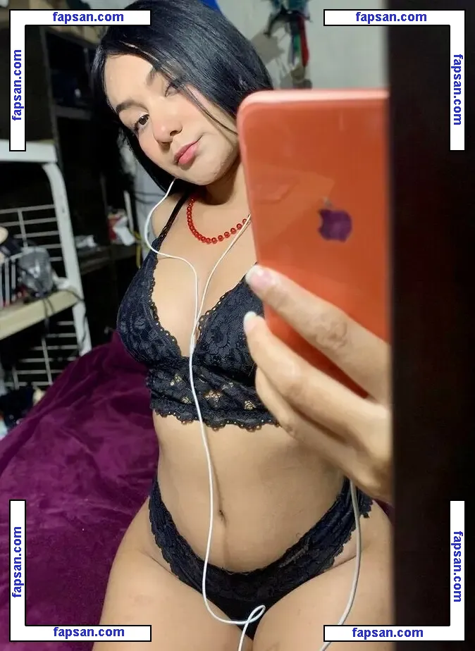 Malor31 nude photo #0003 from OnlyFans