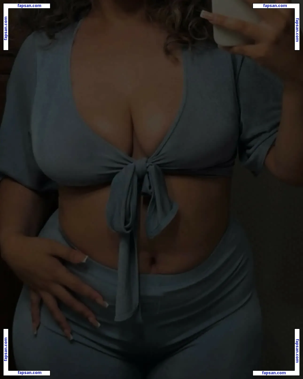 Mama E nude photo #0021 from OnlyFans