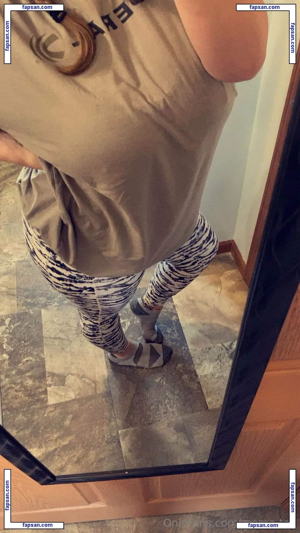 mama-tay nude photo #0012 from OnlyFans