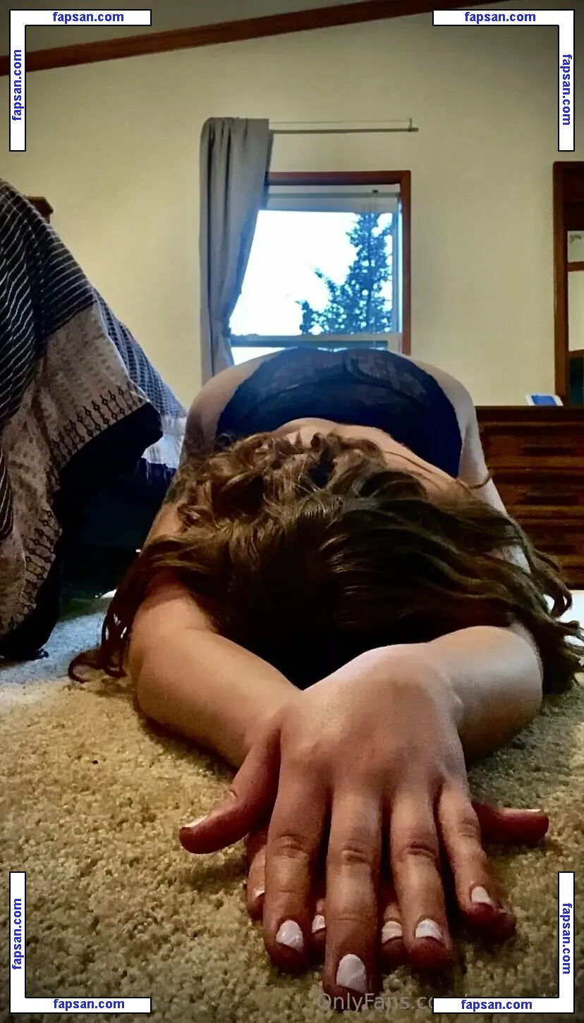 mama-tay nude photo #0013 from OnlyFans