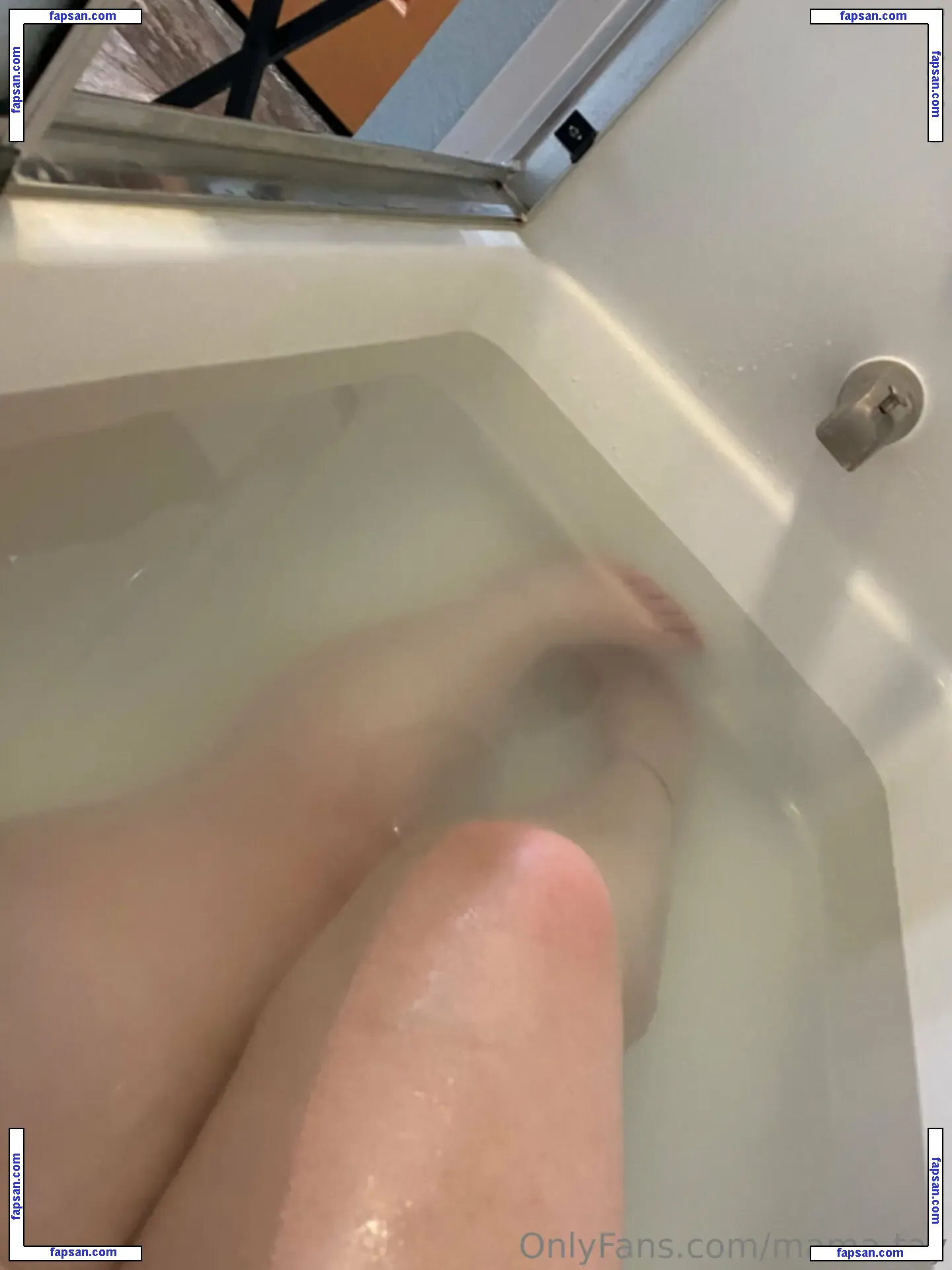 mama-tay nude photo #0021 from OnlyFans