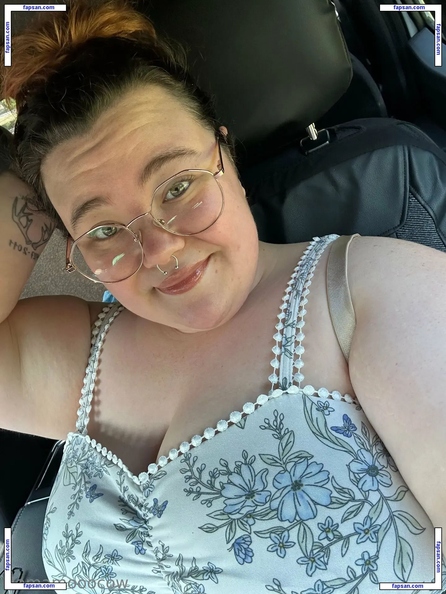 mamamooocow nude photo #0070 from OnlyFans