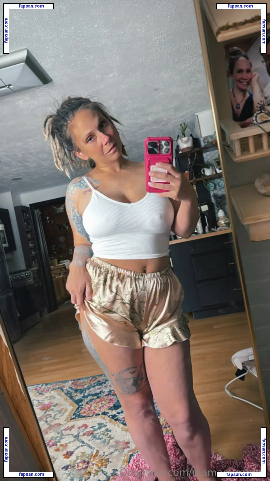 mamamorrigyn nude photo #0006 from OnlyFans