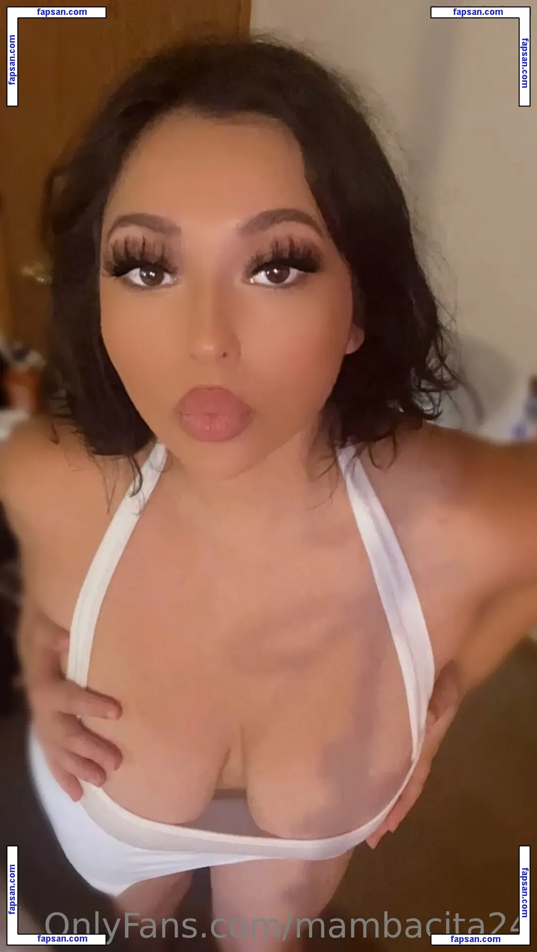 mambacita24 nude photo #0050 from OnlyFans