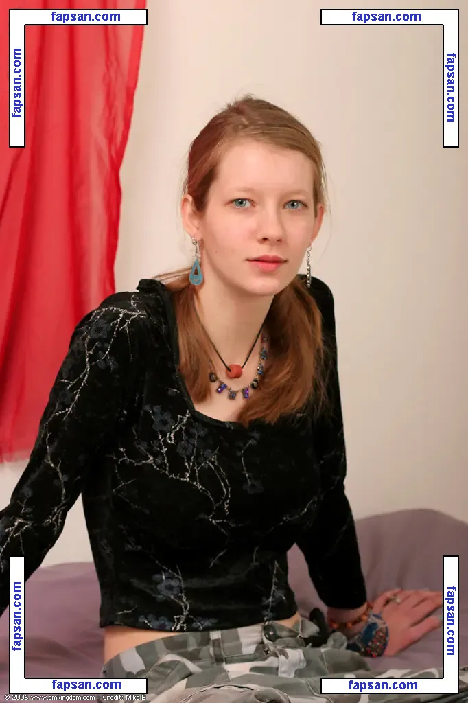 Mandy Collins nude photo #0005 from OnlyFans