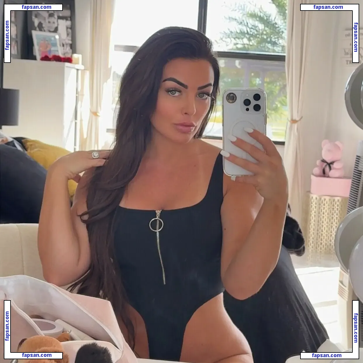 Mandy Sacs | Mandy Rose голая фото #0046 с Онлифанс