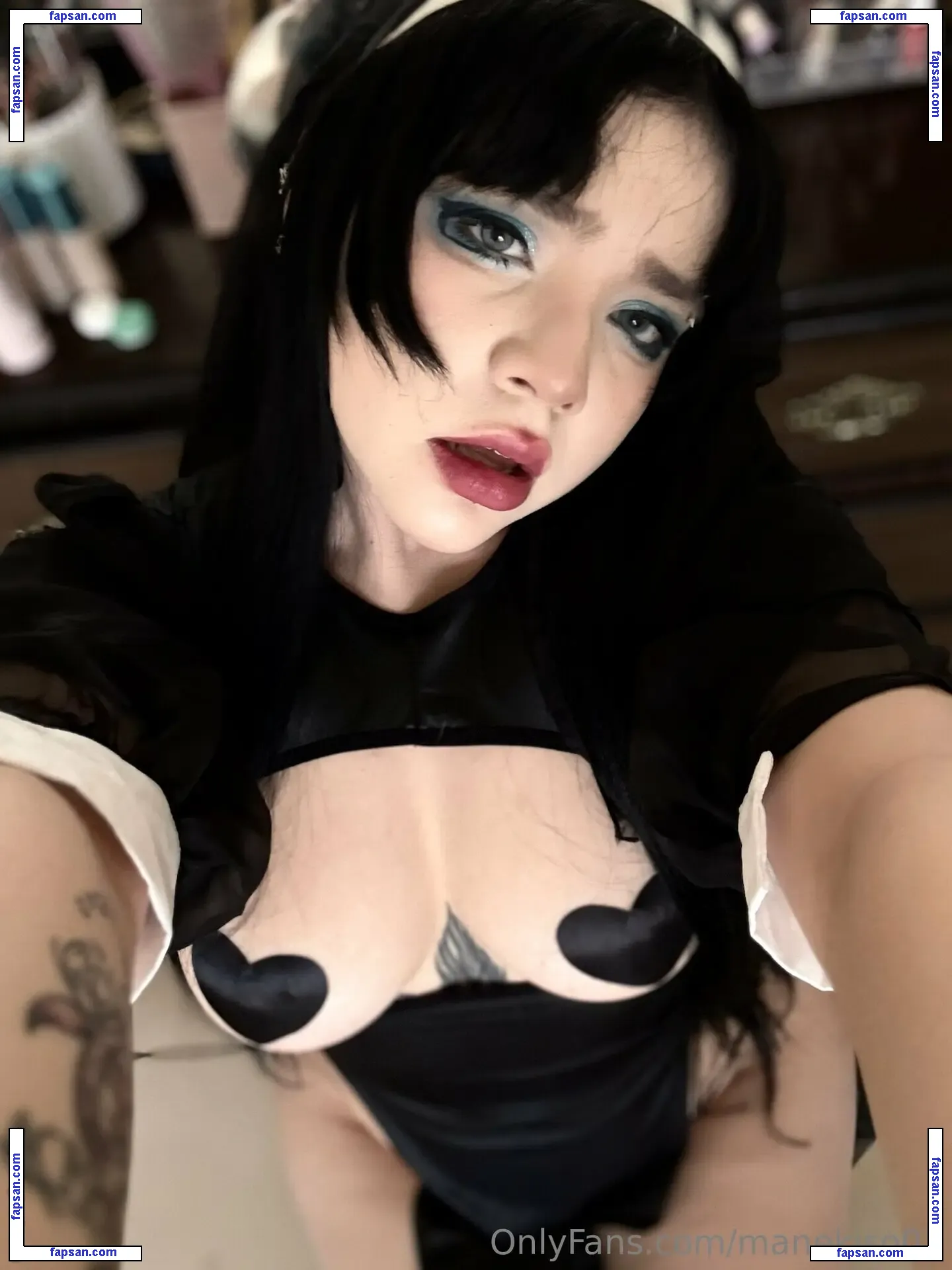 manekiso03 nude photo #0051 from OnlyFans