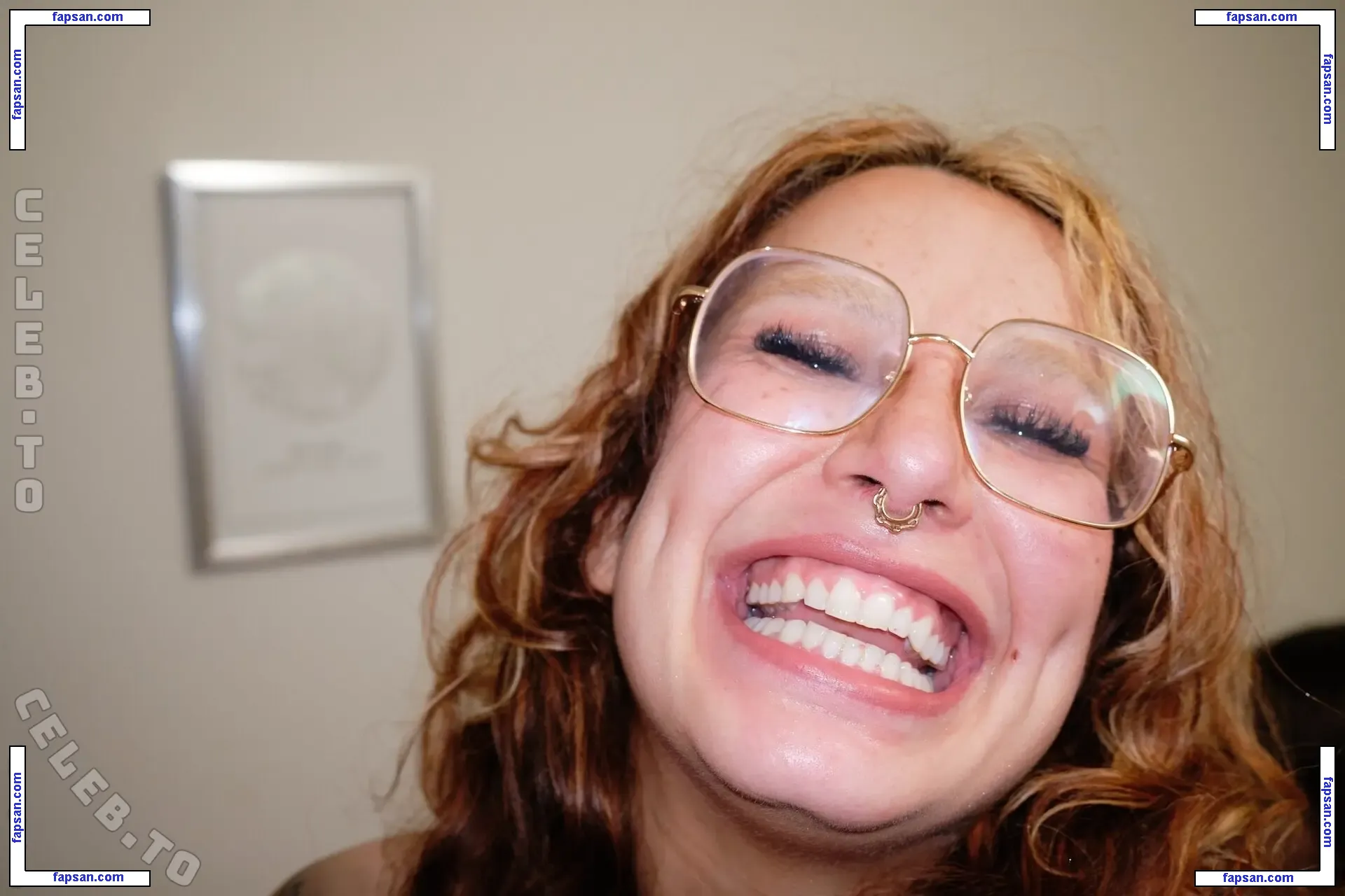 Manic Matilda nude photo #0009 from OnlyFans