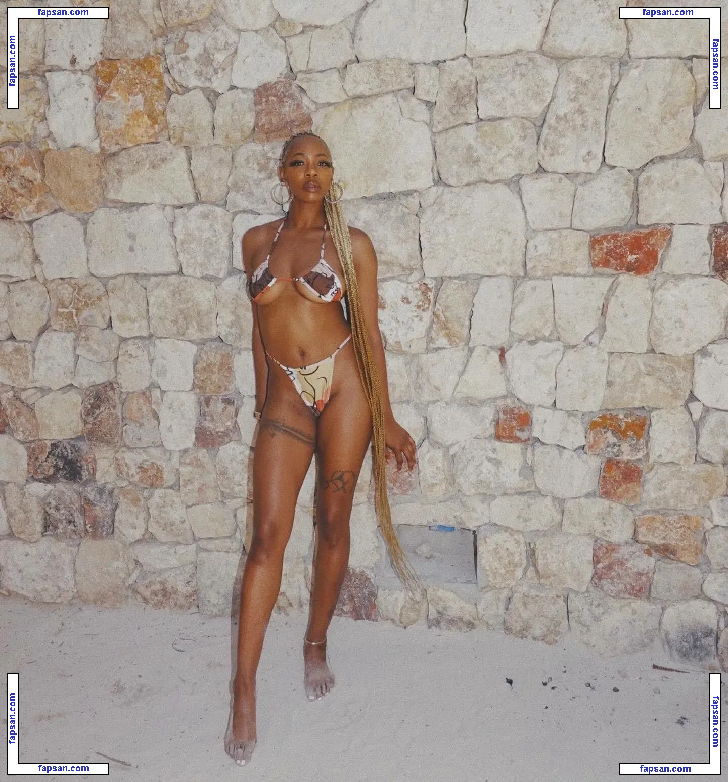 Manithemuse nude photo #0009 from OnlyFans