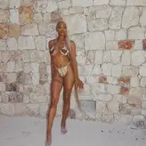 Manithemuse nude #0009