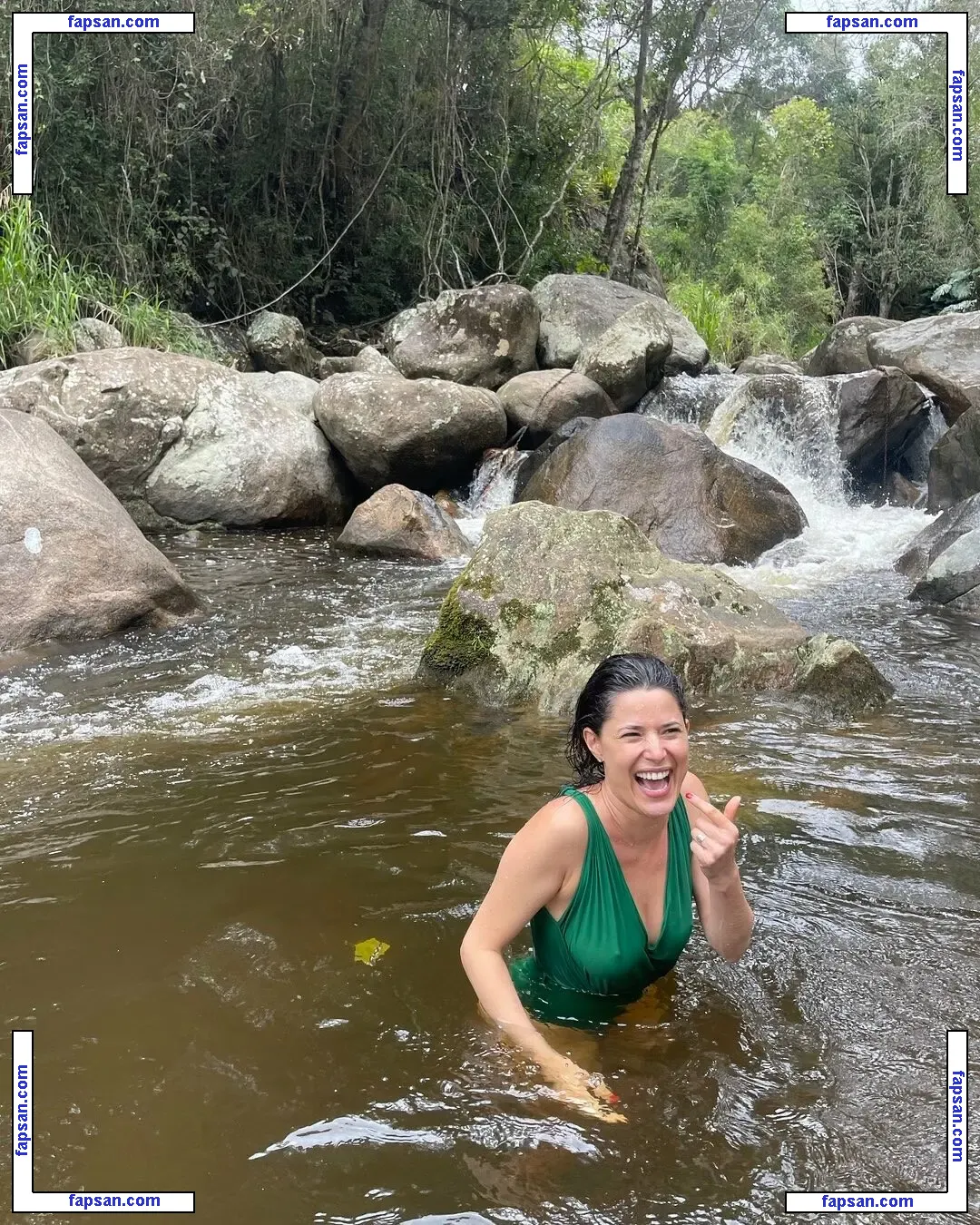 Manuela Do Monte nude photo #0018 from OnlyFans