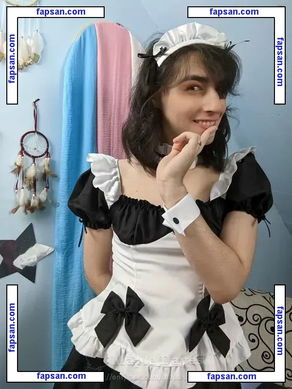 maple.dayes nude photo #0032 from OnlyFans