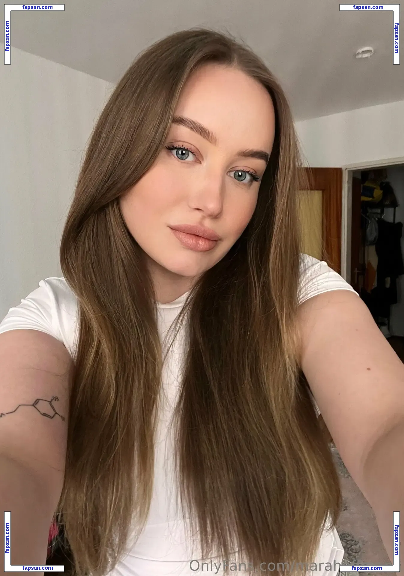marahoffmann nude photo #0010 from OnlyFans