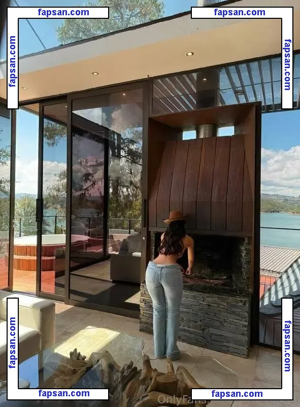 Marci Moral голая фото #0005 с Онлифанс