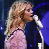 Maren Morris голая #0013