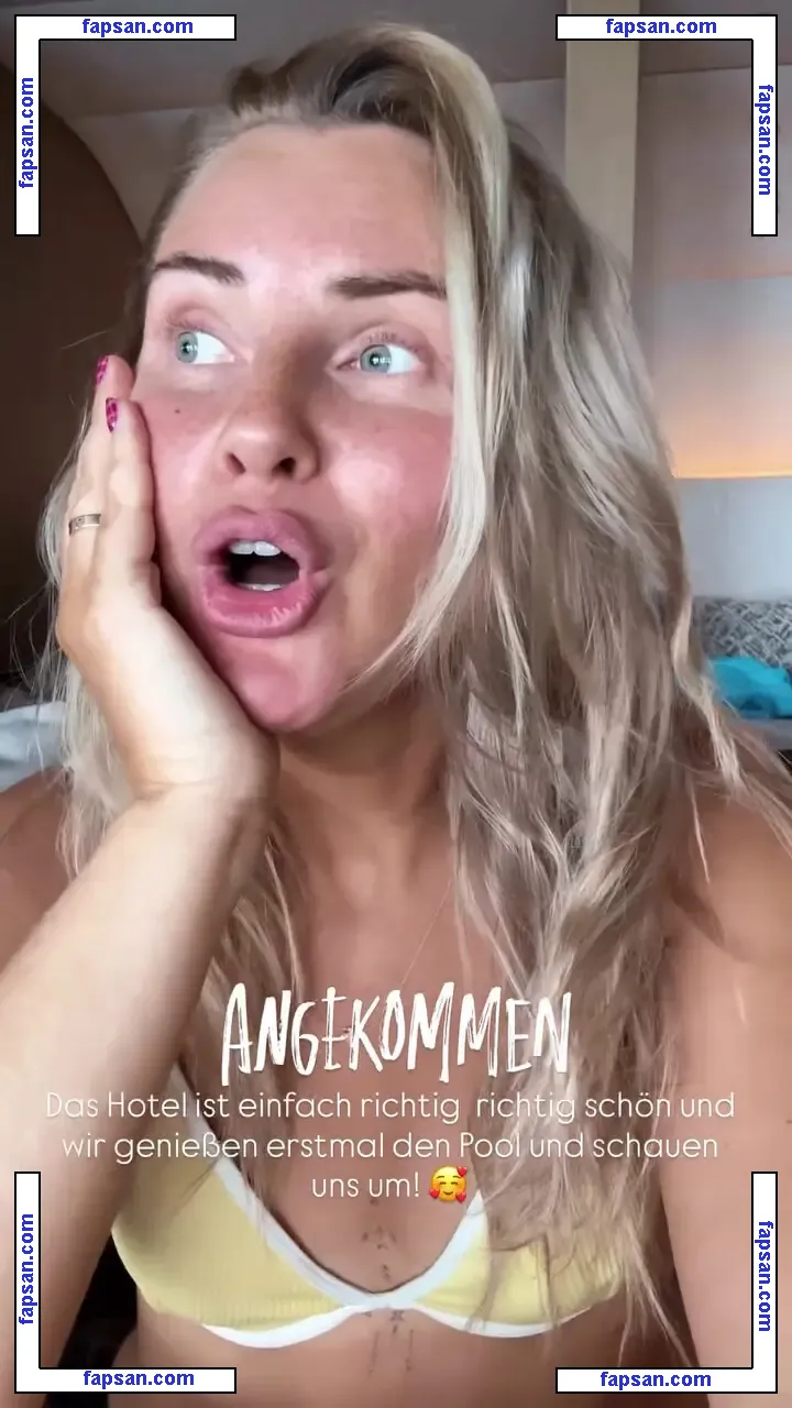 Maren Wolf nude photo #1776 from OnlyFans