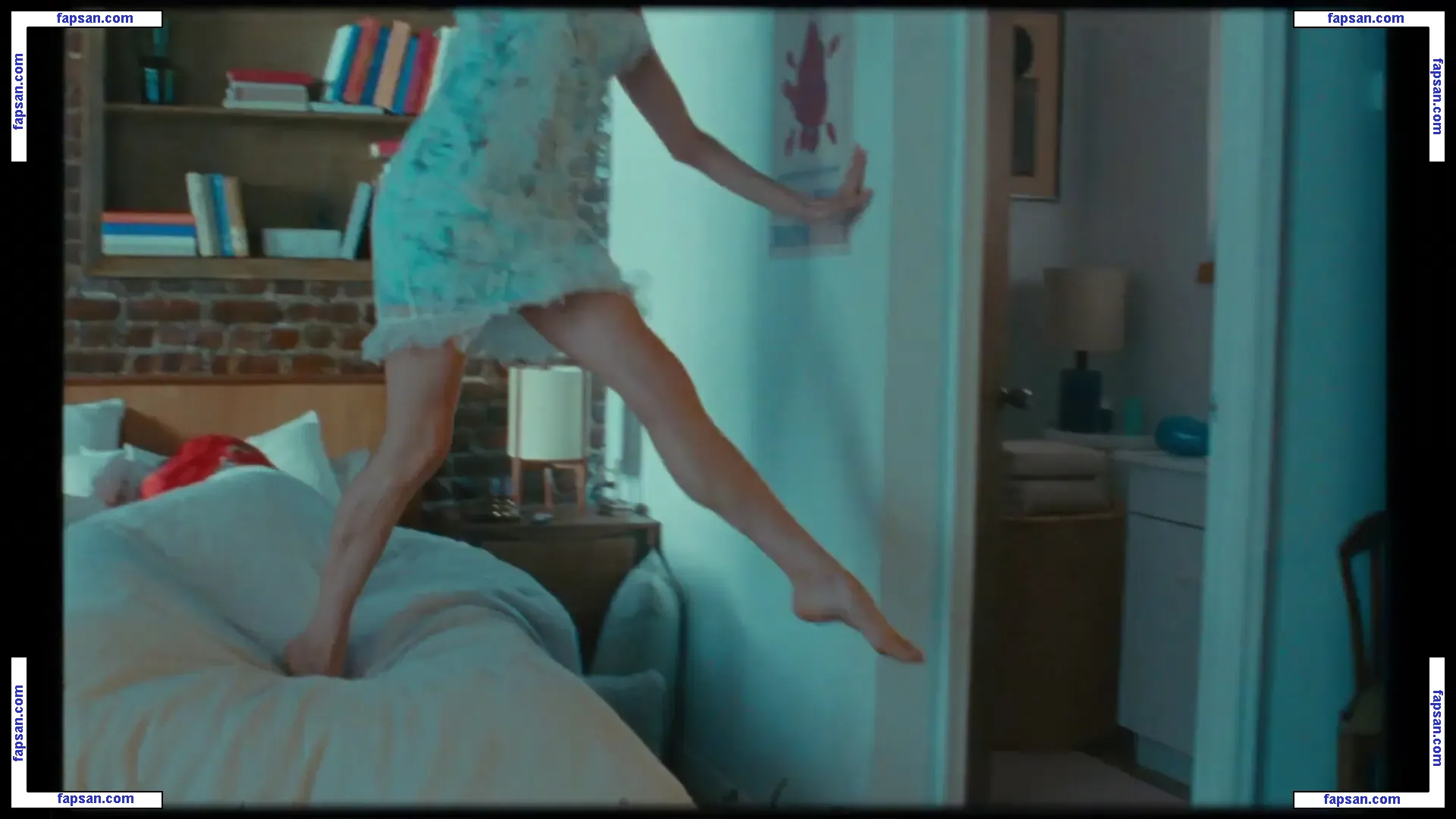 Margaret Qualley голая фото #0692 с Онлифанс