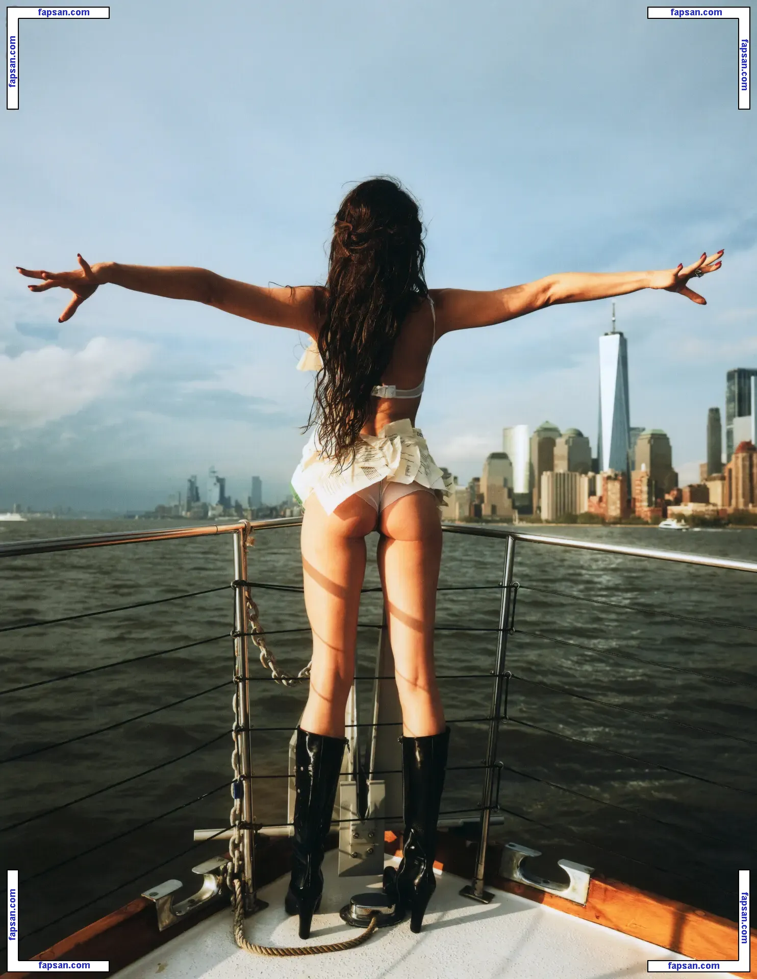 Margaret Qualley голая фото #0693 с Онлифанс