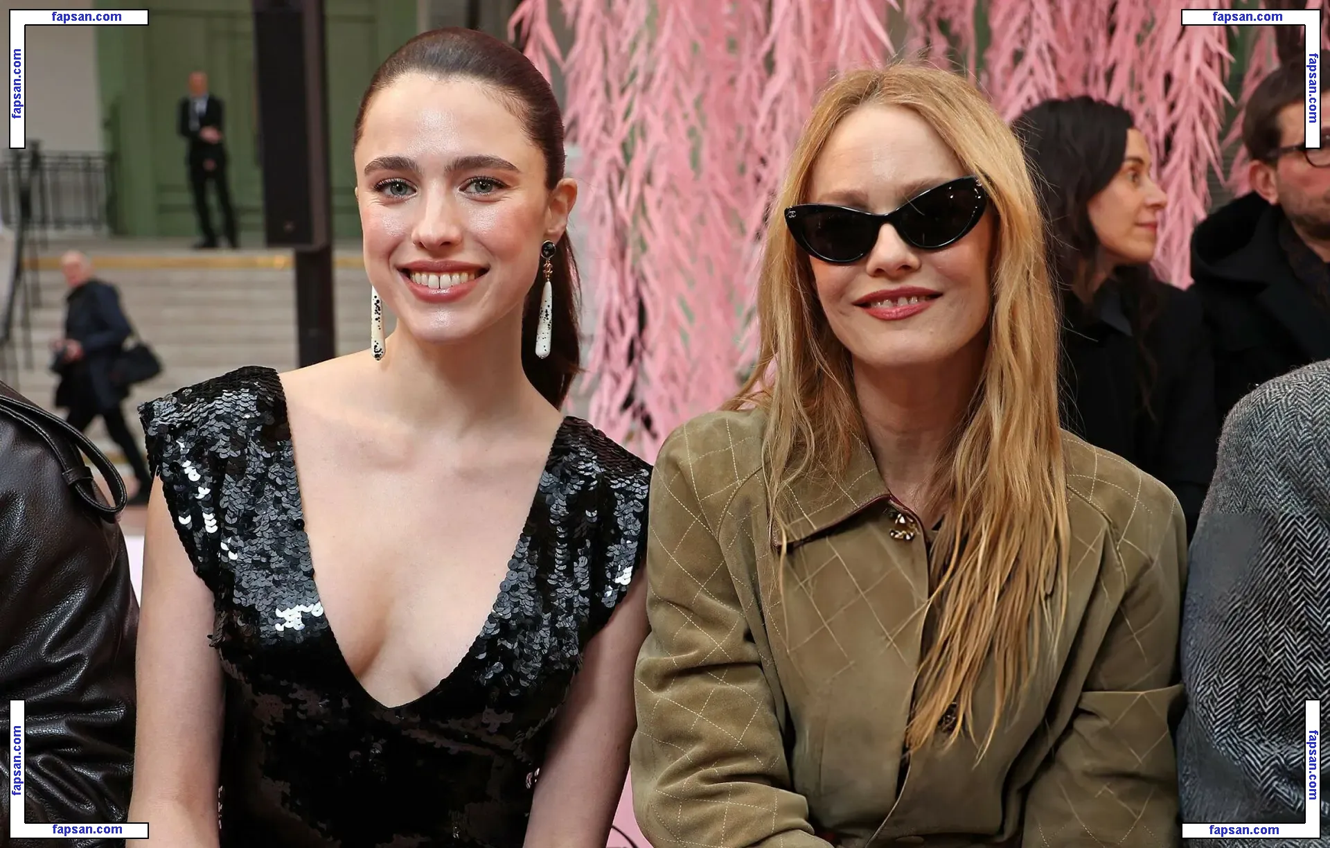 Margaret Qualley голая фото #0747 с Онлифанс