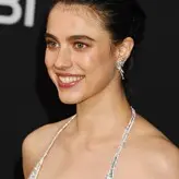 Margaret Qualley голая #0508