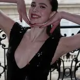 Margaret Qualley голая #0729