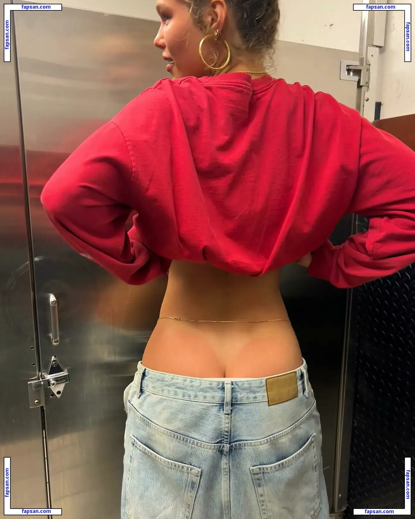 Margo Millien nude photo #0004 from OnlyFans