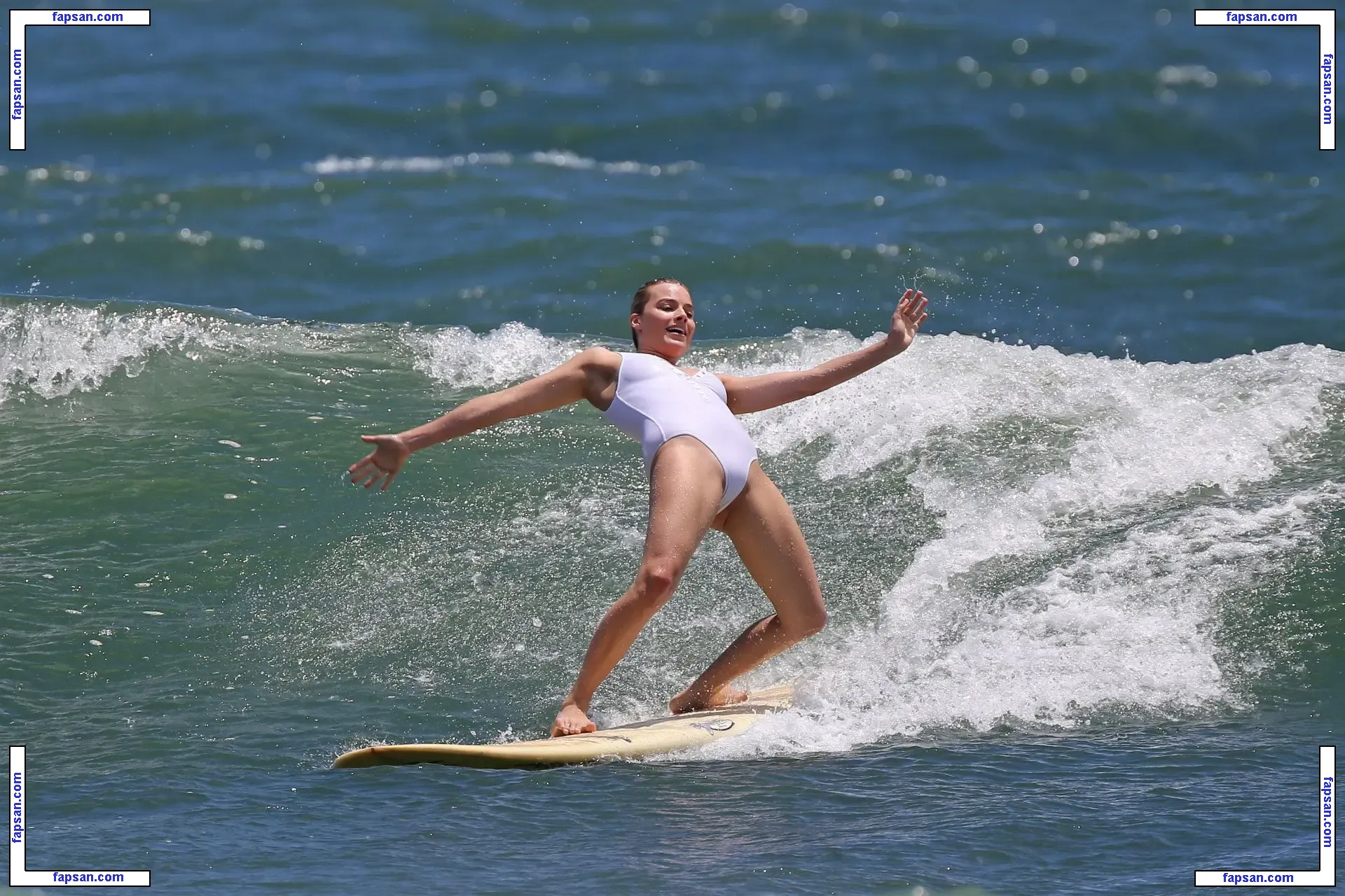 Margot Robbie nude photo #0435 from OnlyFans