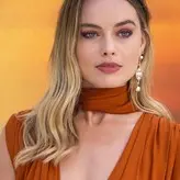Margot Robbie голая #0689