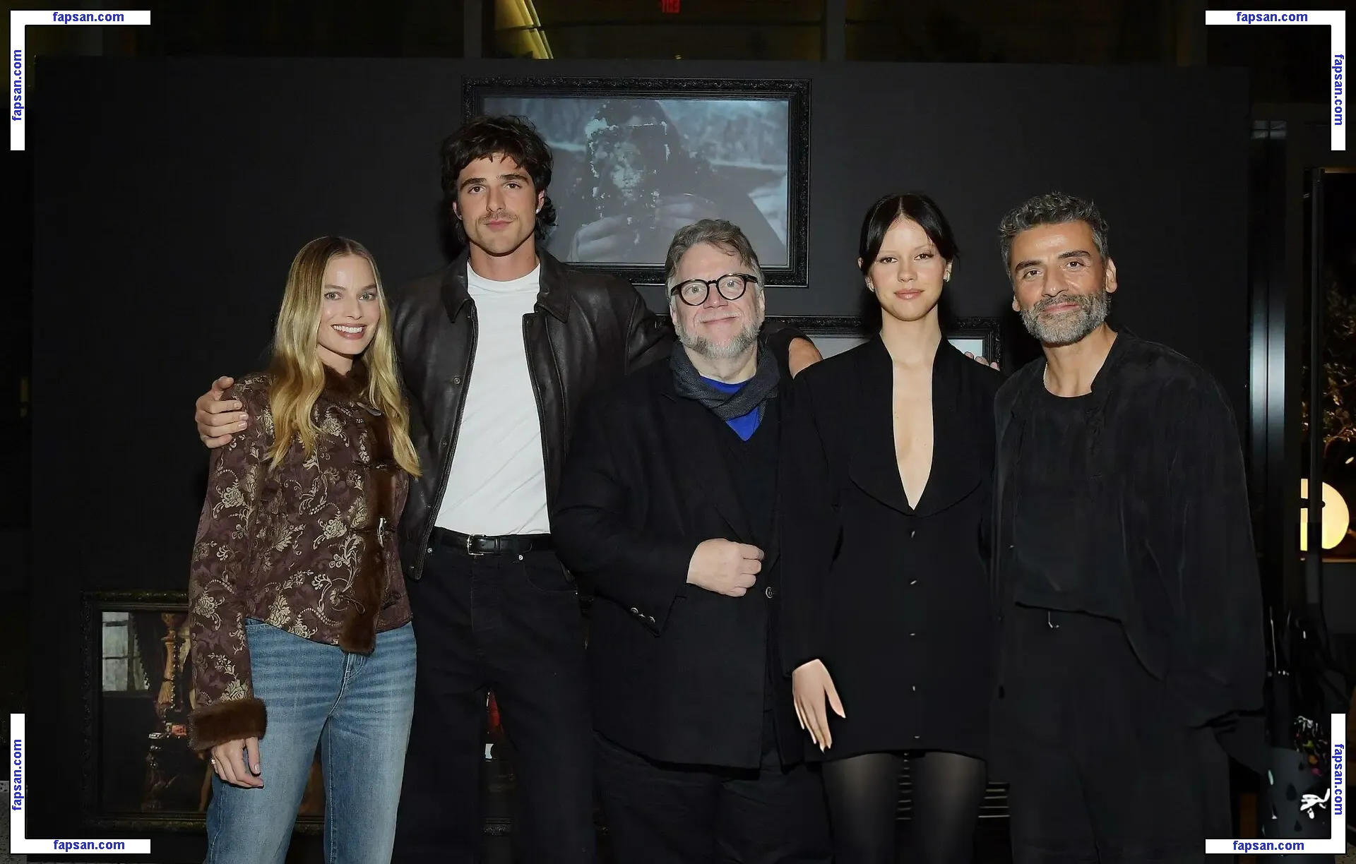 Margot Robbie nude photo #3740 from OnlyFans