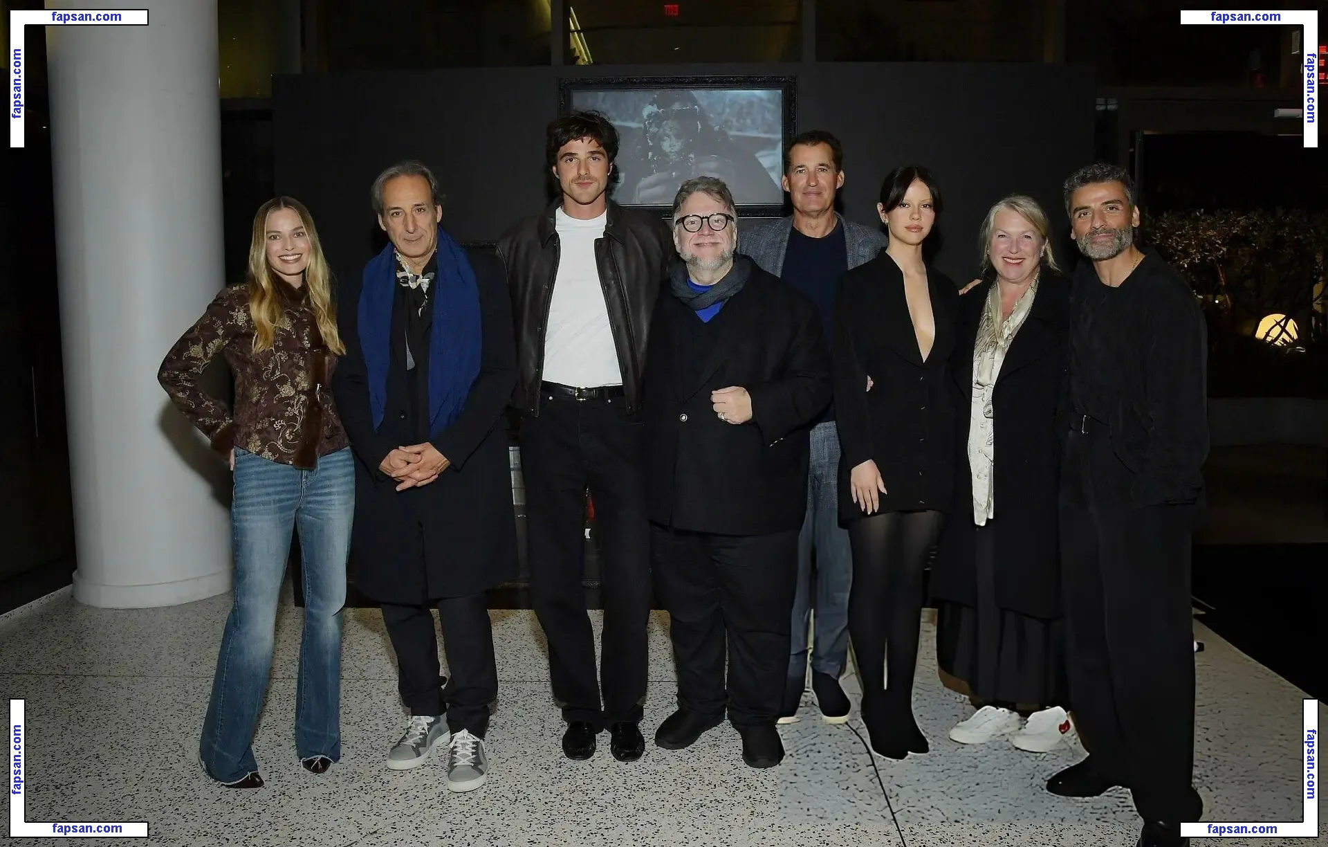 Margot Robbie nude photo #3741 from OnlyFans