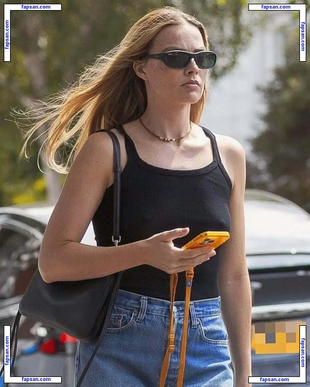 Margot Robbie nude photo #3803 from OnlyFans