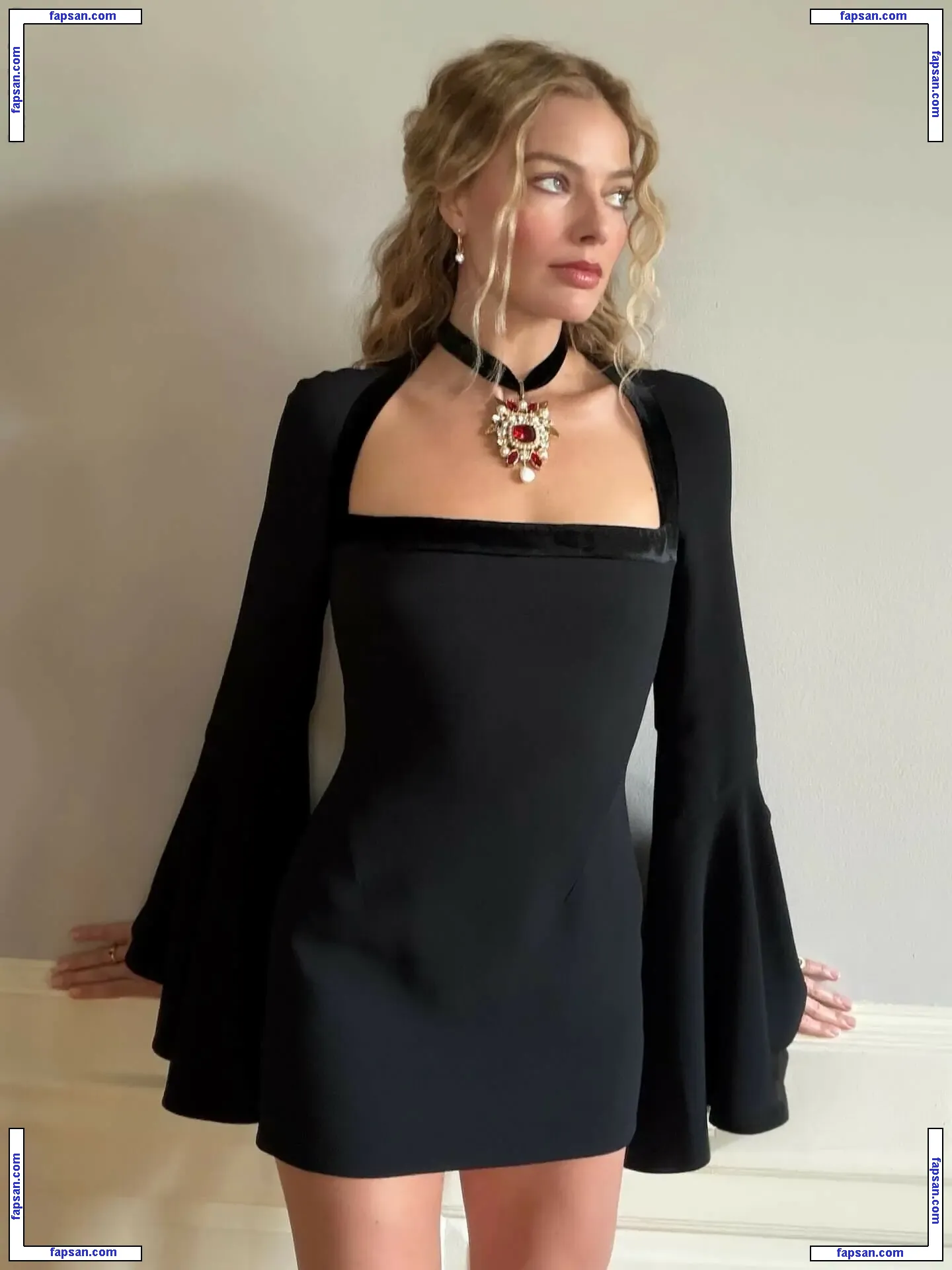 Margot Robbie голая фото #3820 с Онлифанс