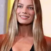 Margot Robbie nude #3673