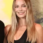 Margot Robbie nude #3696