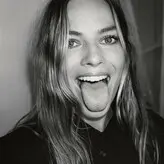 Margot Robbie nude #3747