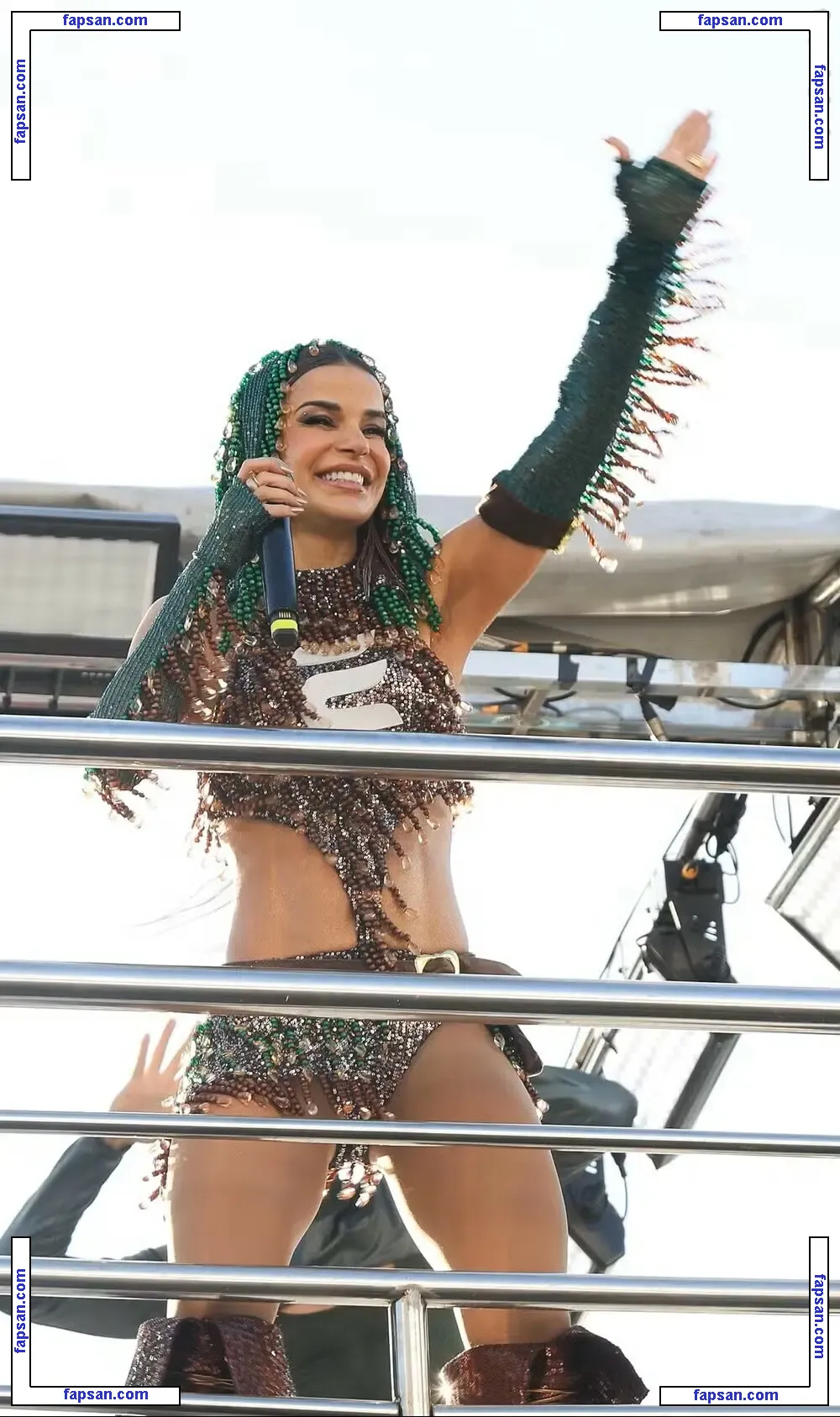 Mari Antunes nude photo #0001 from OnlyFans