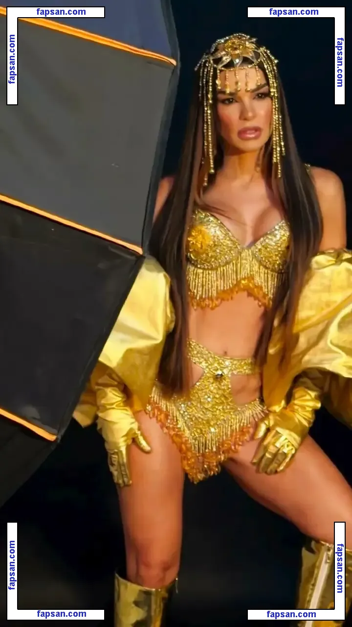 Mari Antunes nude photo #0015 from OnlyFans