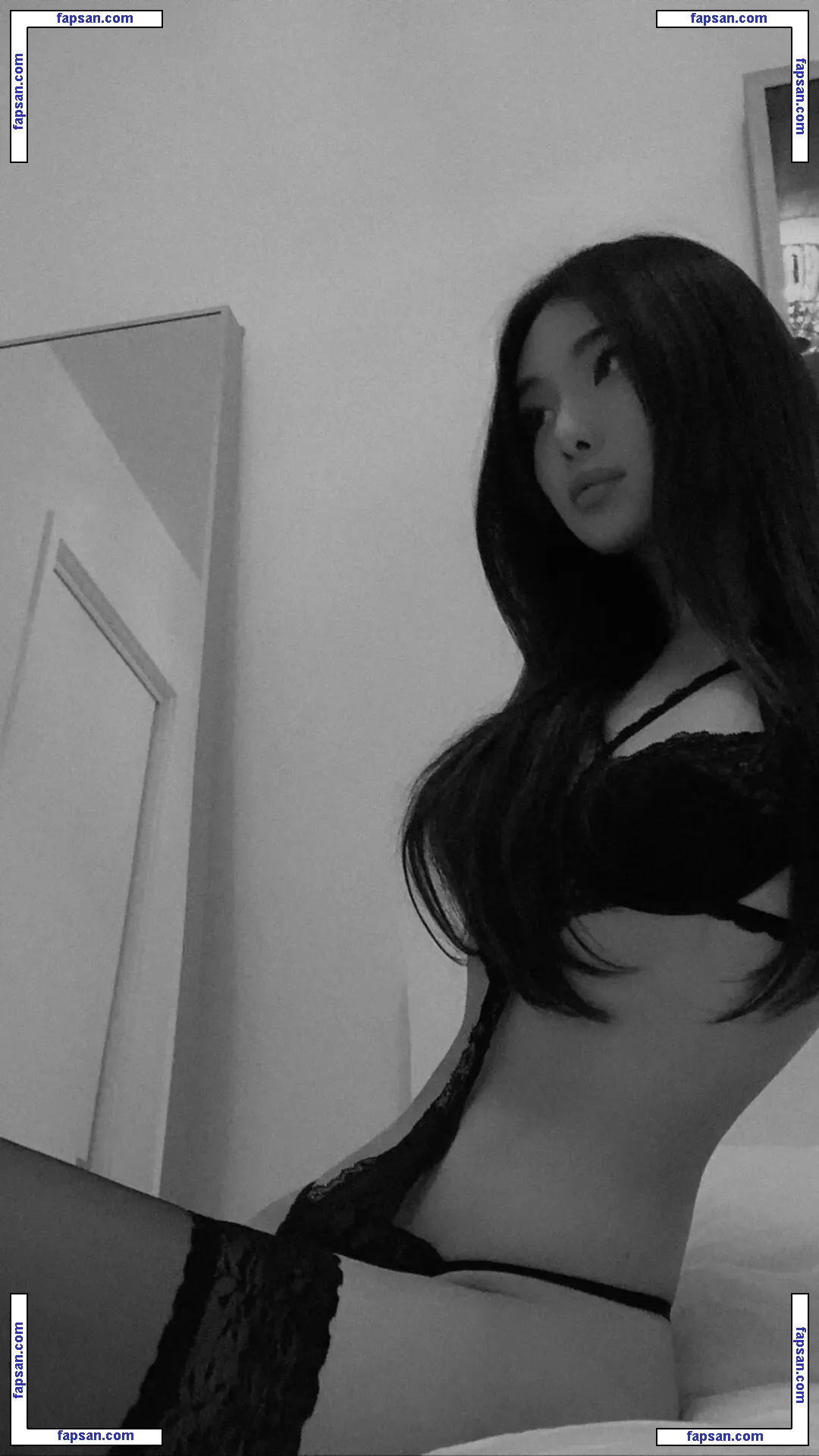 Mari Bambei nude photo #0021 from OnlyFans