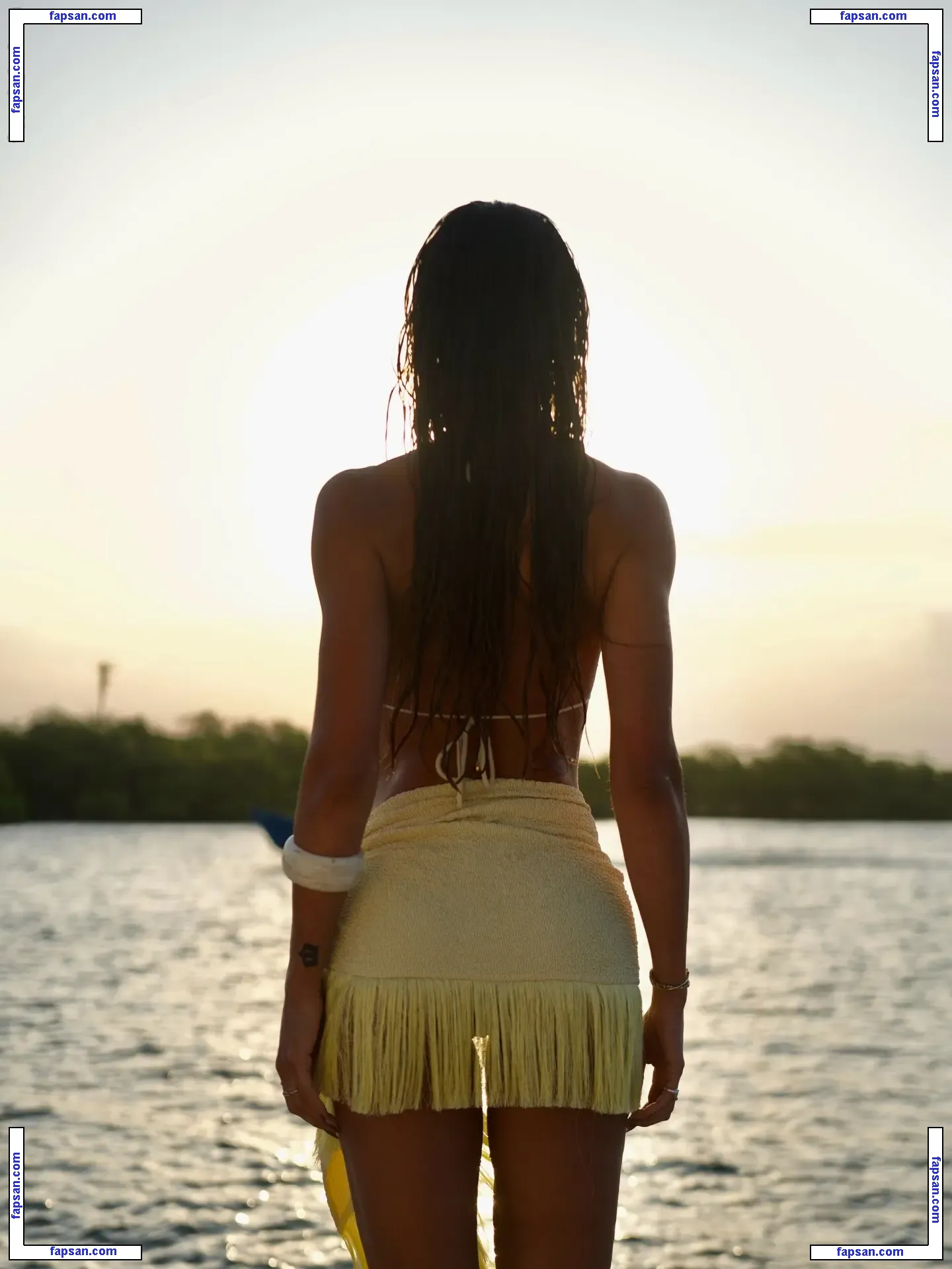 Mari Gonzalez голая фото #0074 с Онлифанс