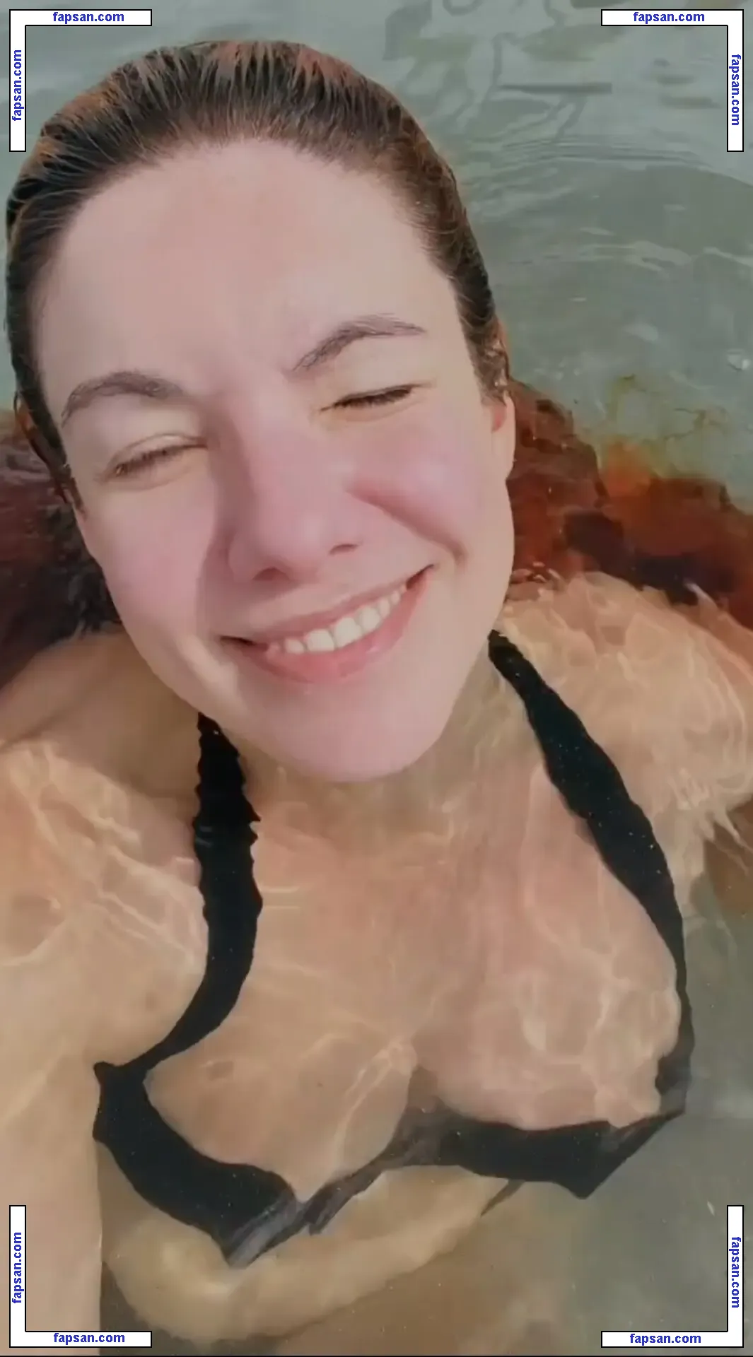 Mari Moon nude photo #0010 from OnlyFans