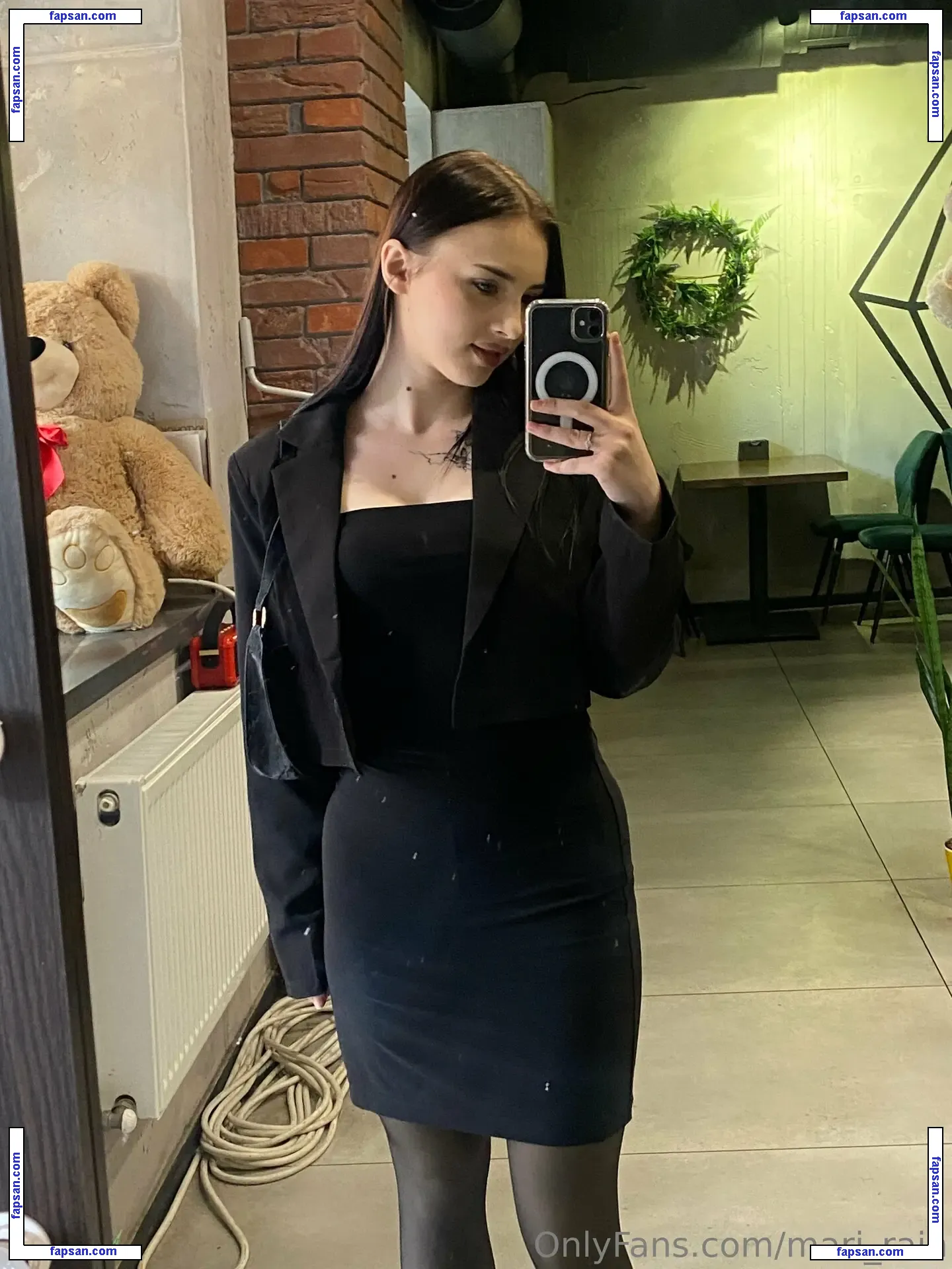 Mari Moon nude photo #0047 from OnlyFans