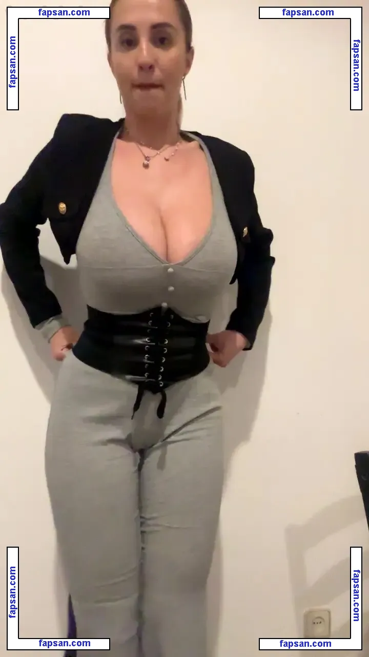 Maria Arreghini nude photo #0314 from OnlyFans