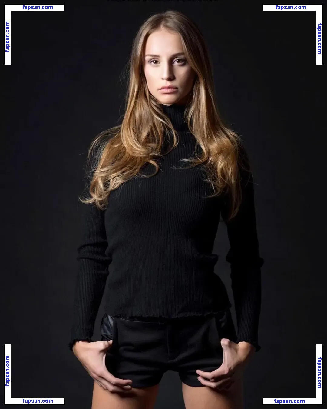 Maria Arreghini nude photo #0389 from OnlyFans