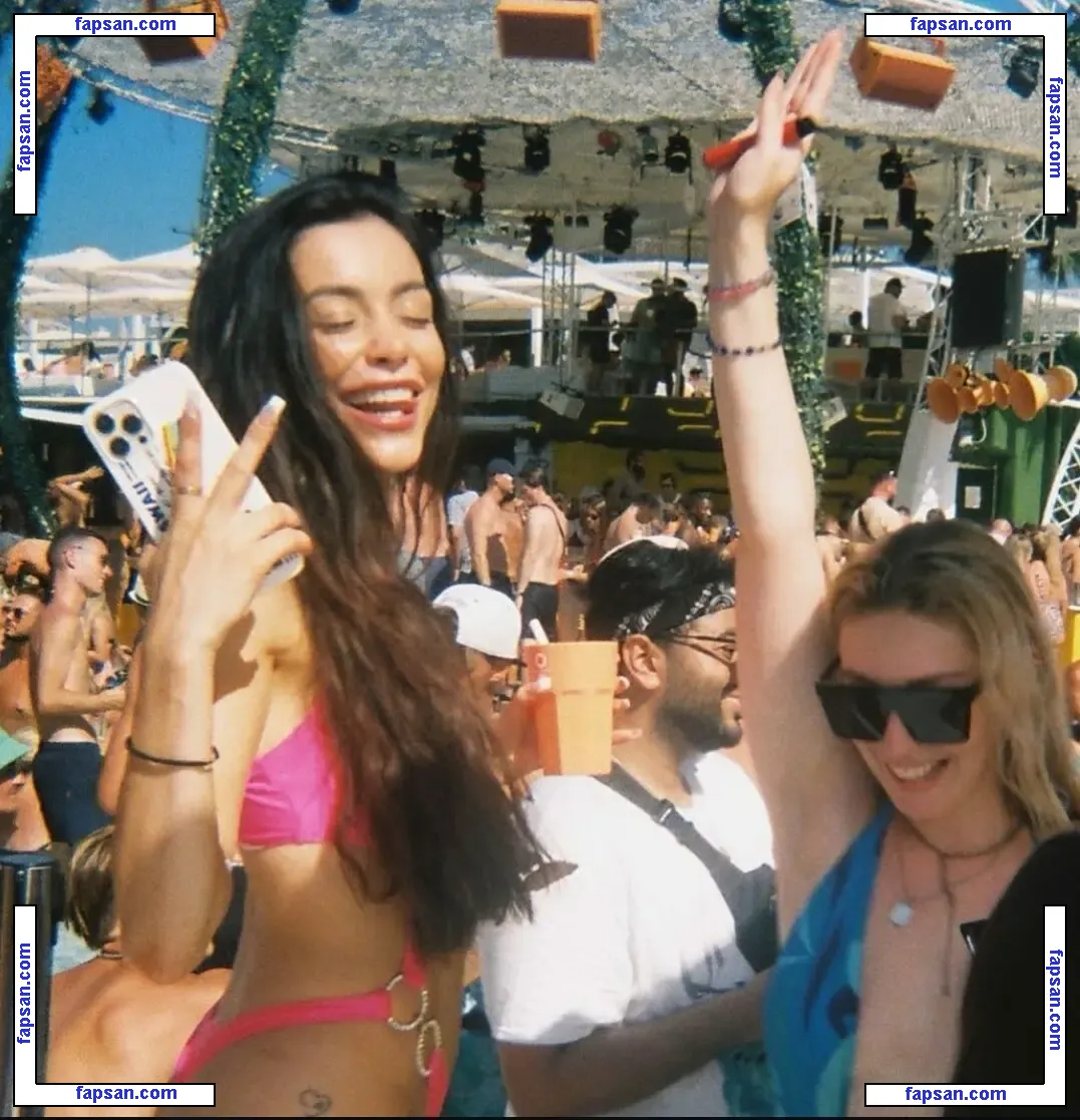 Maria Bishop голая фото #0026 с Онлифанс