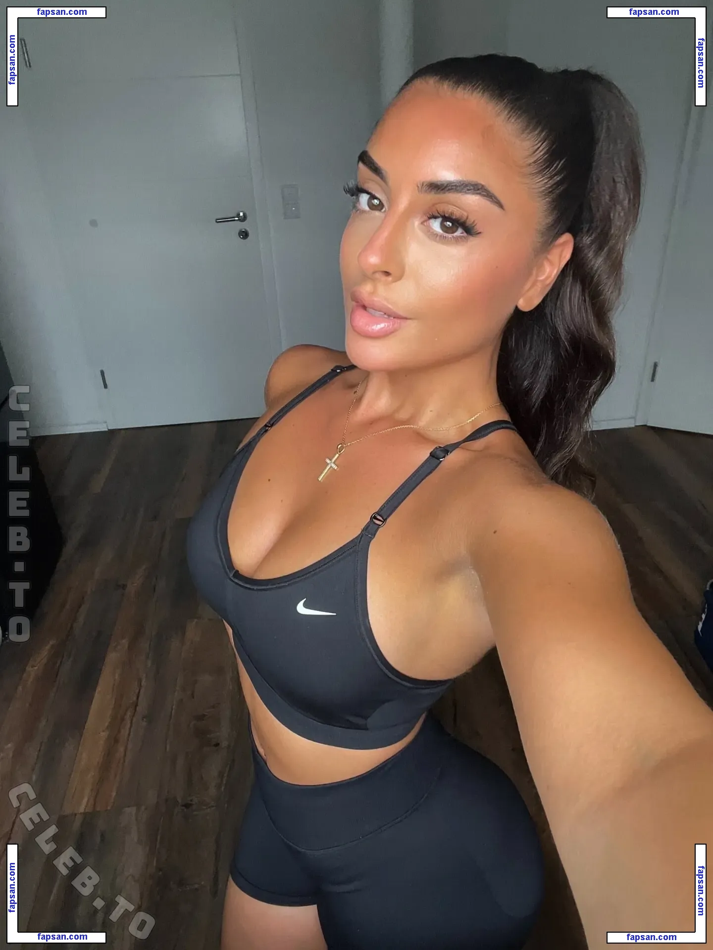 Maria Esen nude photo #0007 from OnlyFans