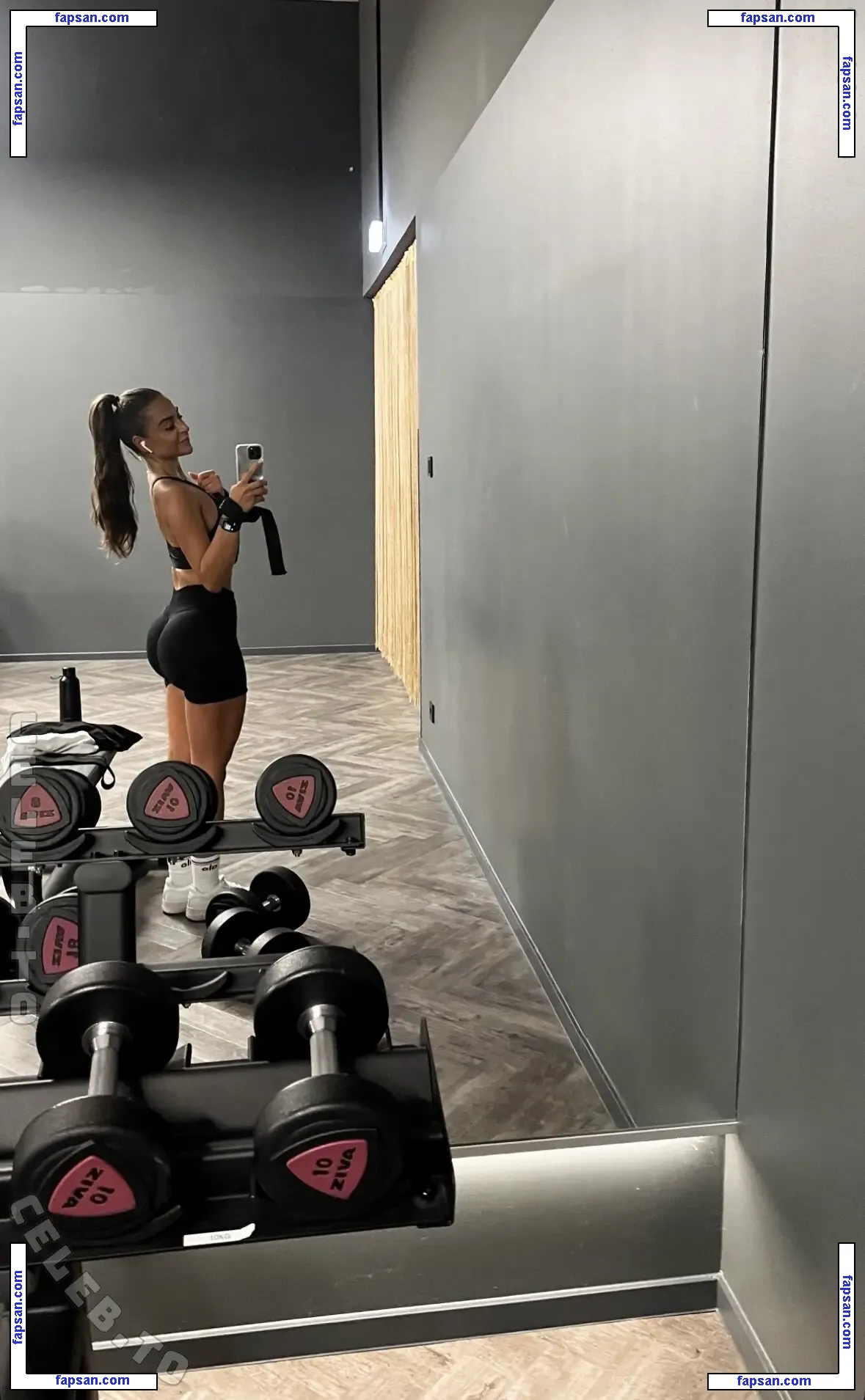 Maria Esen голая фото #0012 с Онлифанс