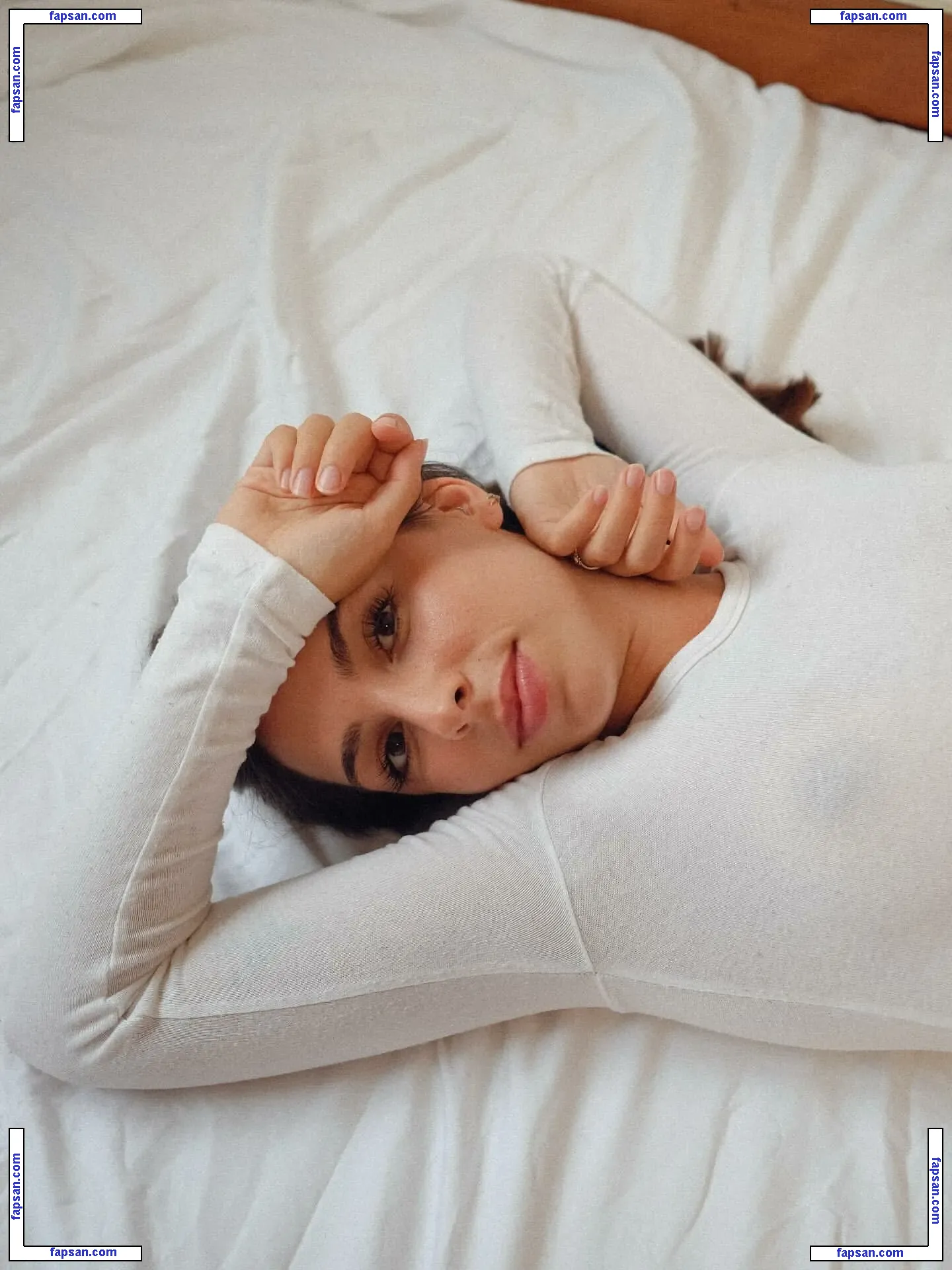 Maria Ines голая фото #0001 с Онлифанс